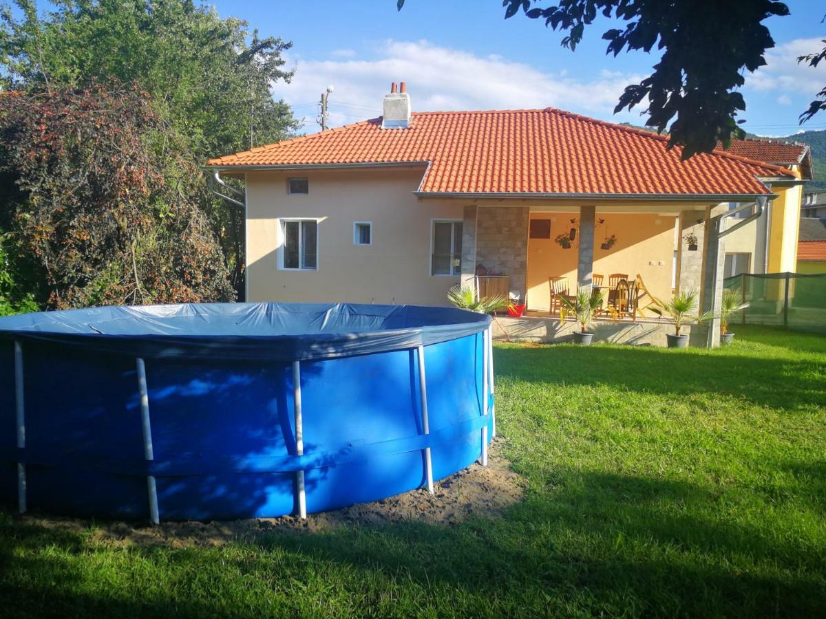 Villa Simida Debnevo Ngoại thất bức ảnh